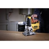 Σέγα Ηλεκτρική Εκκρεμούς Κοπής 710w Stanley Fatmax FME340K-QS