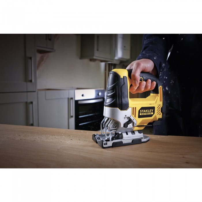 Σέγα Ηλεκτρική Εκκρεμούς Κοπής 710w Stanley Fatmax FME340K-QS